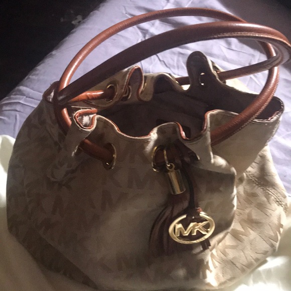 Authentic Michael KORS